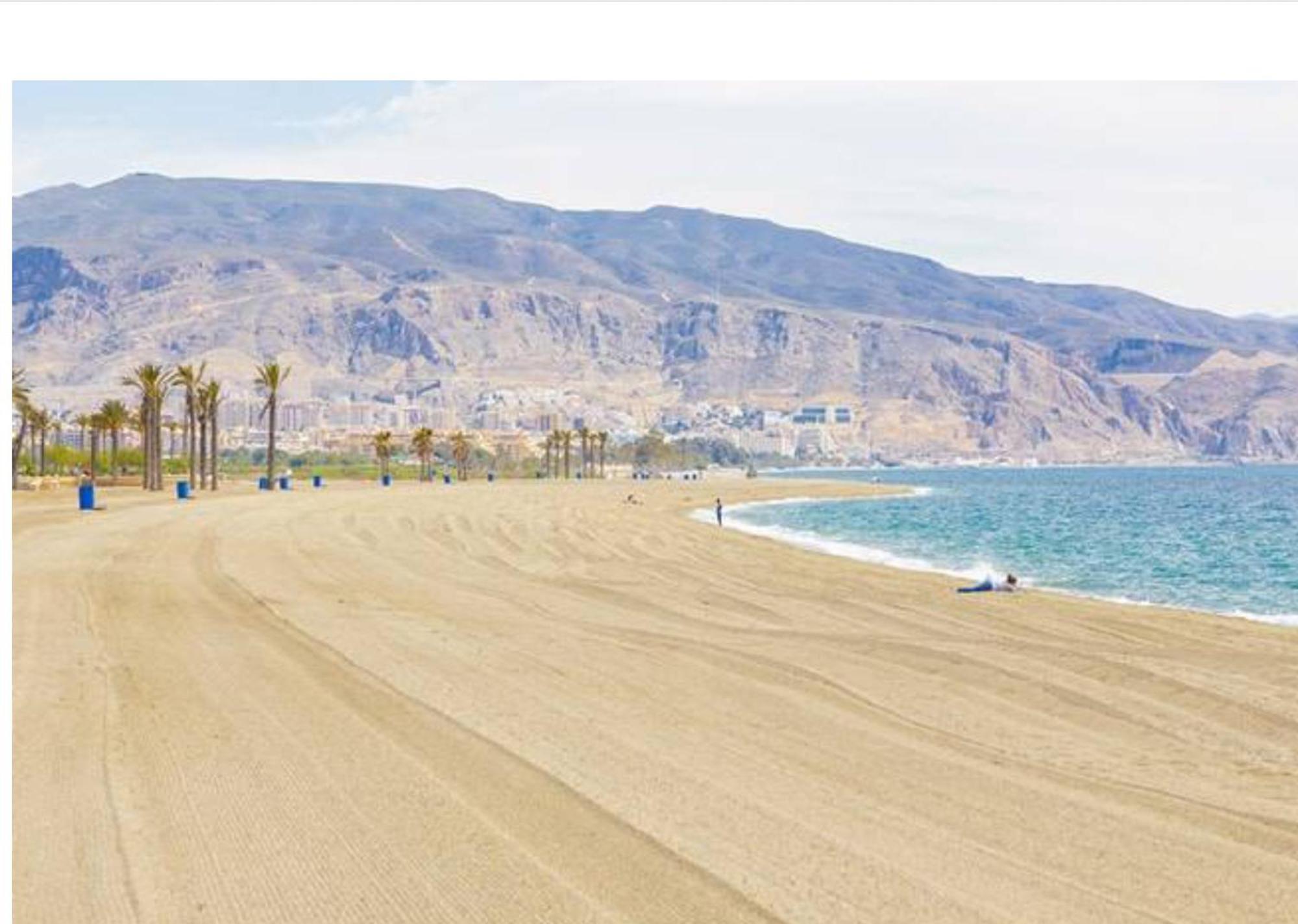 Las Salinas Roquetas de Mar Ngoại thất bức ảnh